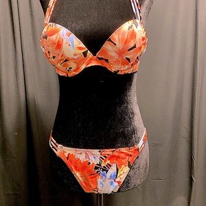 Victoria Secret Floral bombshell bikini